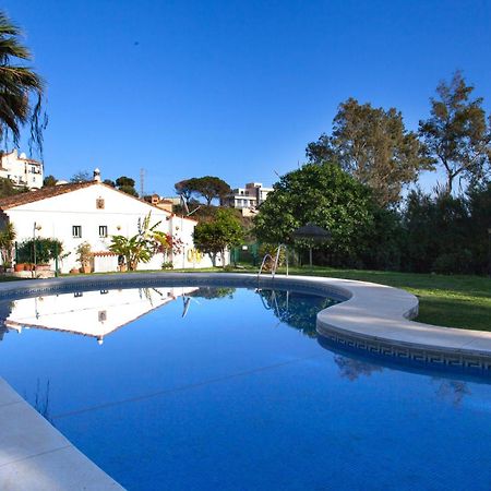 Agradable Adosado Con Piscina La Hidalga Vila Benalmádena Exterior foto