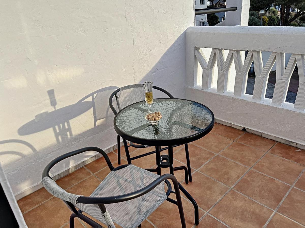 Agradable Adosado Con Piscina La Hidalga Vila Benalmádena Exterior foto