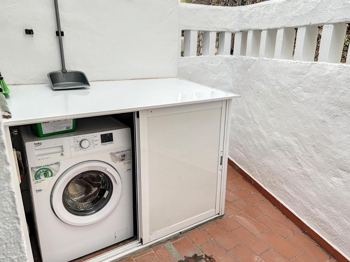 Agradable Adosado Con Piscina La Hidalga Vila Benalmádena Exterior foto
