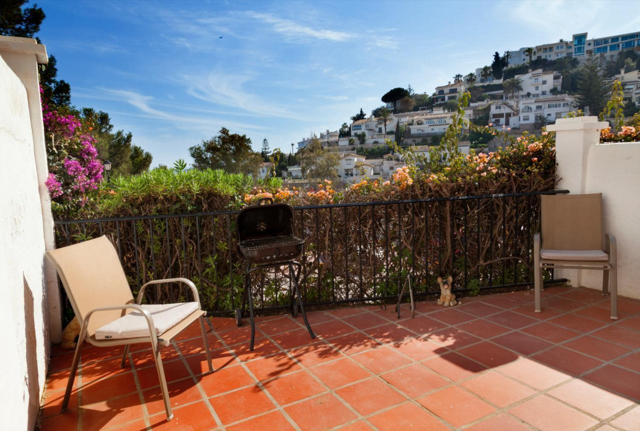 Agradable Adosado Con Piscina La Hidalga Vila Benalmádena Exterior foto