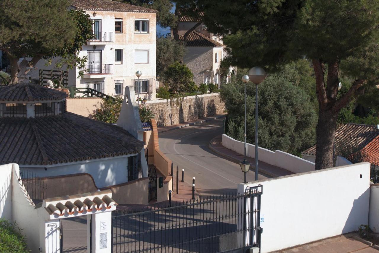 Agradable Adosado Con Piscina La Hidalga Vila Benalmádena Exterior foto
