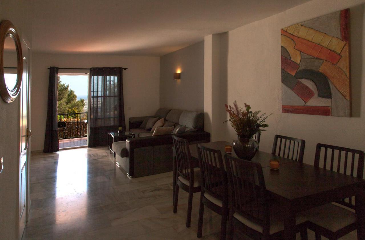 Agradable Adosado Con Piscina La Hidalga Vila Benalmádena Exterior foto