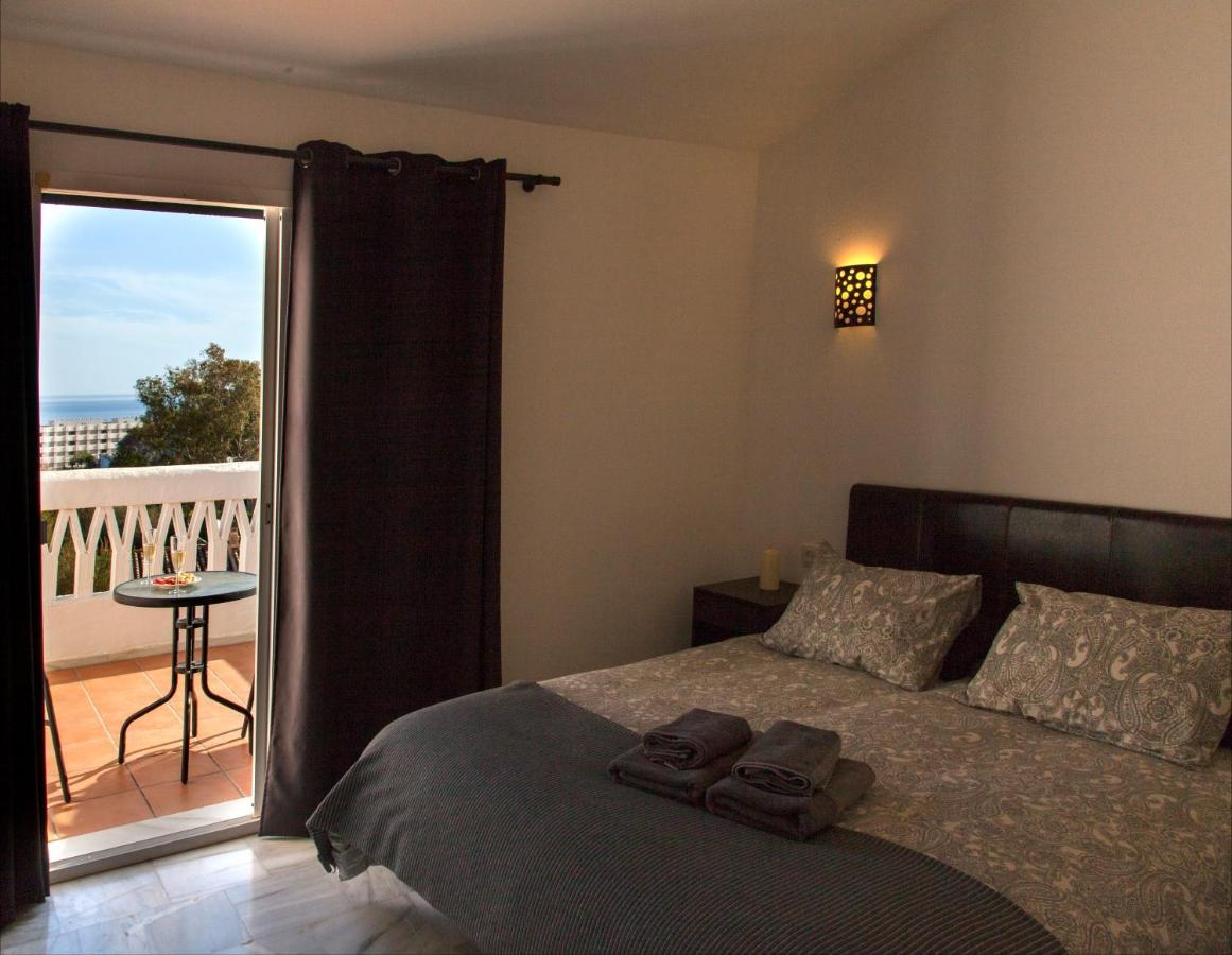 Agradable Adosado Con Piscina La Hidalga Vila Benalmádena Exterior foto