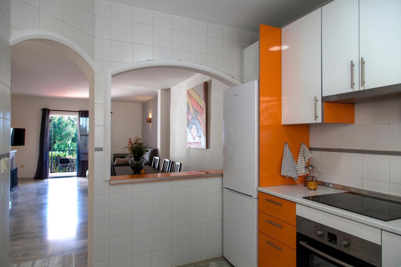 Agradable Adosado Con Piscina La Hidalga Vila Benalmádena Exterior foto